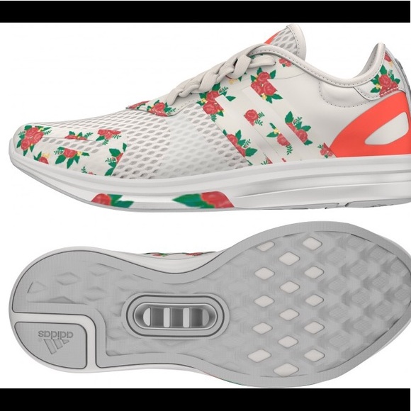 🌹Adidas Stellasport mesh rose floral sneakers - Picture 2 of 8